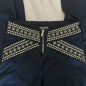Bebe Size S Studded Front Zip Leggings